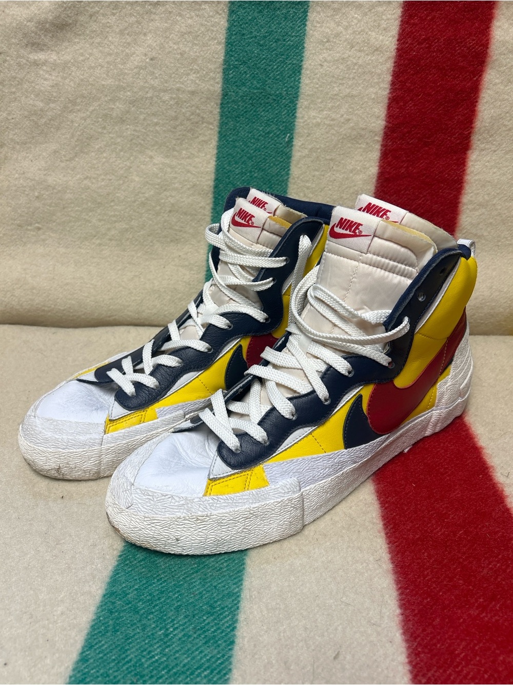 Nike Sacai Men’s High-Top Sneakers - White/Yellow/Navy/Red